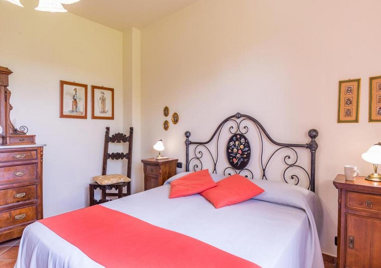 Santa Margherita Vacanze Поджибонси Экстерьер фото