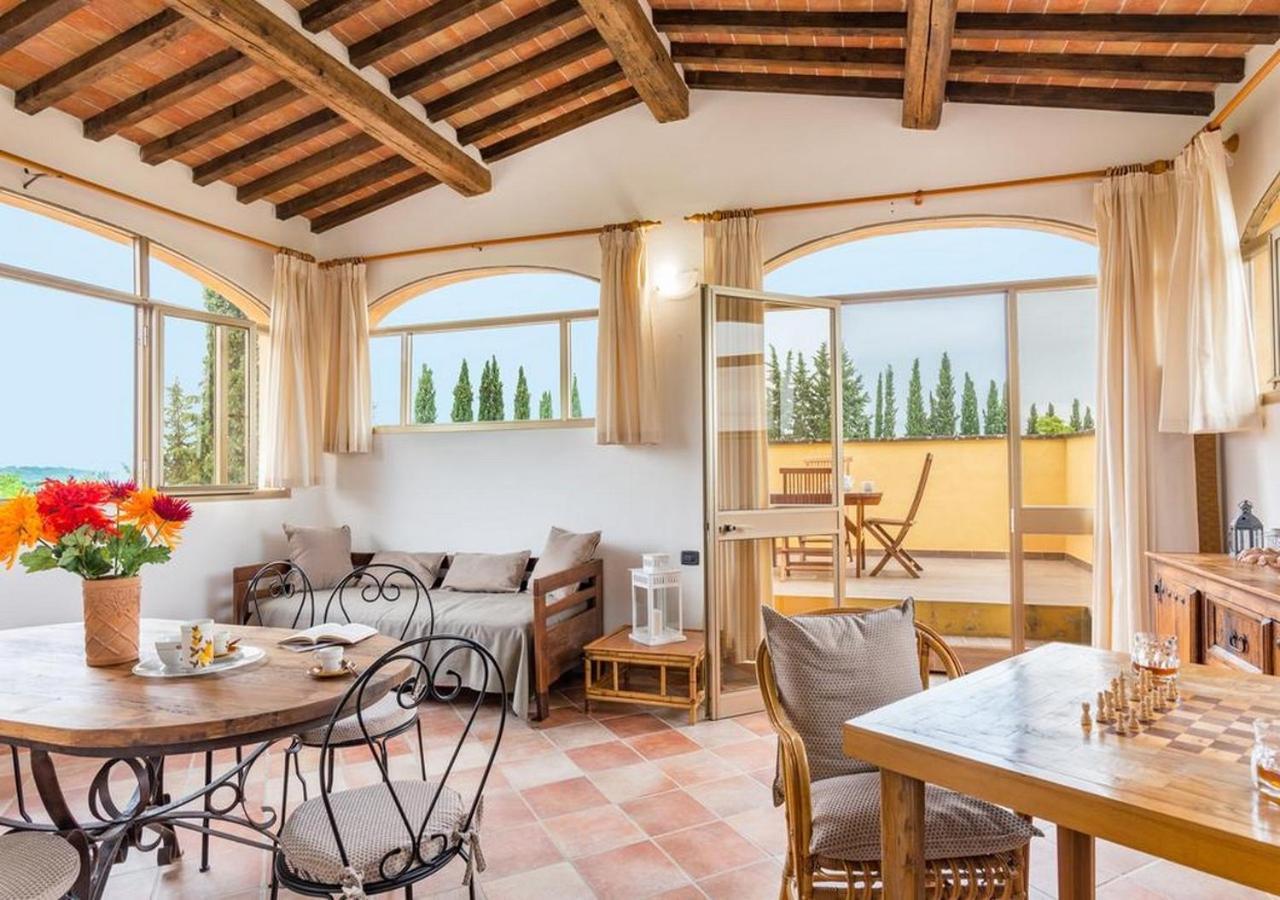 Santa Margherita Vacanze Поджибонси Экстерьер фото